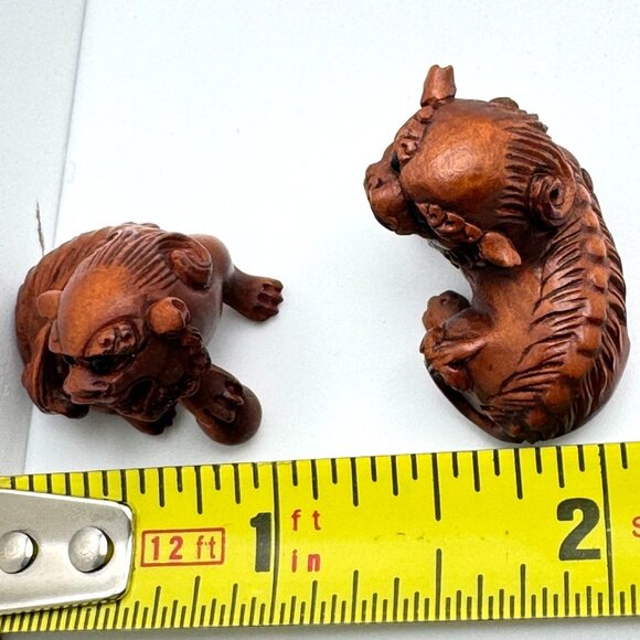 Ojime Netsuke 2 Foo Dog Lion Figurines Hand-Carved Boxwood Signed No Hole #2.3 - Picture 7 of 9